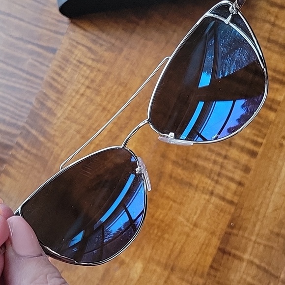 PRADA CAT EYE AVIATOR POLARIZED SUNGLASSES WITH CASE - Picture 8 of 11